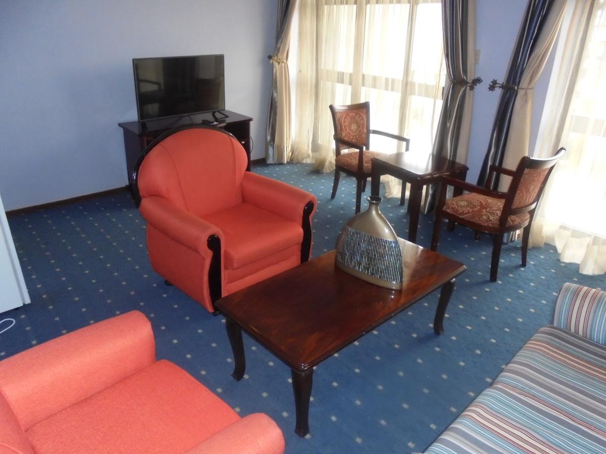 Global Hotel Аддис-Абеба Экстерьер фото